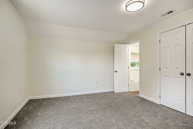 1010 Gibson Mill Road, Kingsport, TN 37660