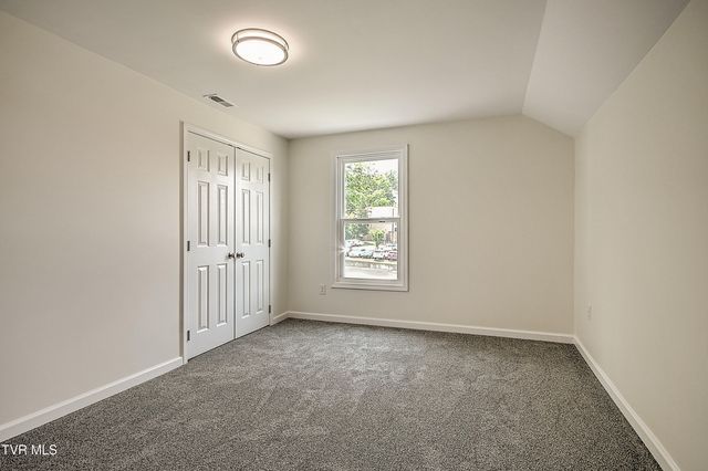 1010 Gibson Mill Road, Kingsport, TN 37660
