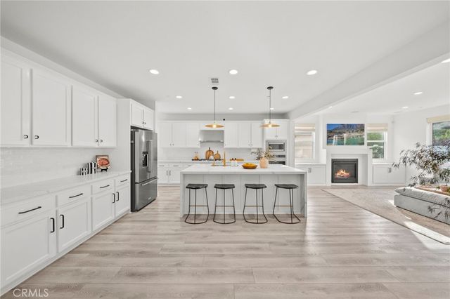 32030 Dayspring Way, Temecula, CA 92591