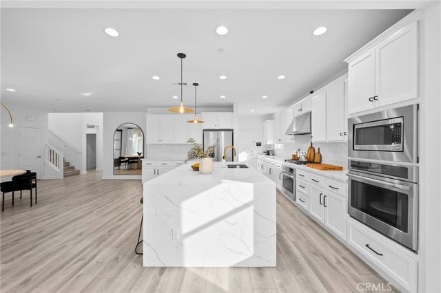 32030 Dayspring Way, Temecula, CA 92591