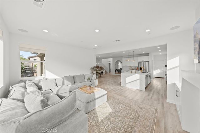 32030 Dayspring Way, Temecula, CA 92591