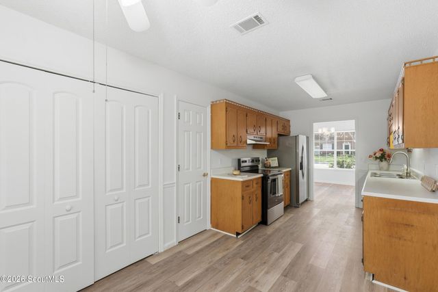 107 E Mills Avenue, Hinesville, GA 31313