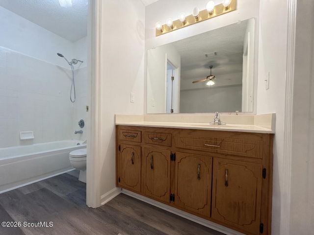 107 E Mills Avenue, Hinesville, GA 31313