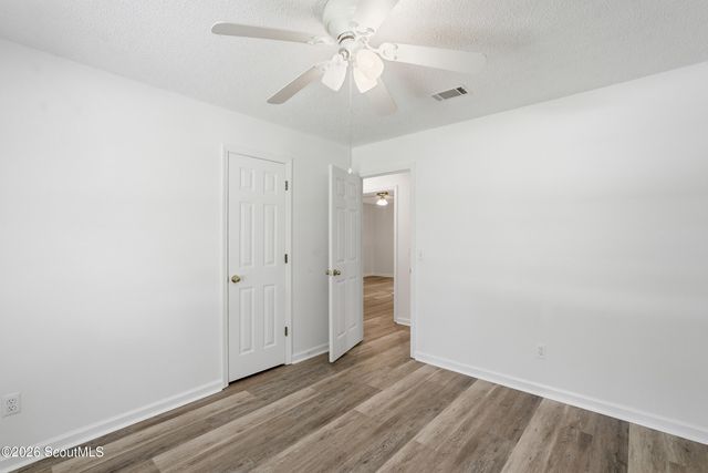 107 E Mills Avenue, Hinesville, GA 31313