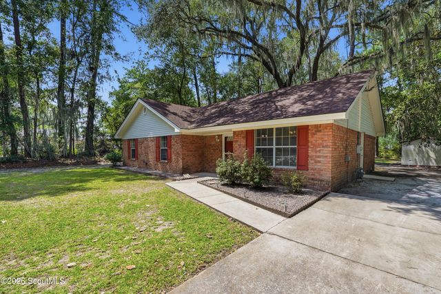 107 E Mills Avenue, Hinesville, GA 31313