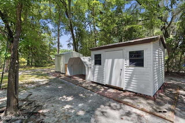 107 E Mills Avenue, Hinesville, GA 31313