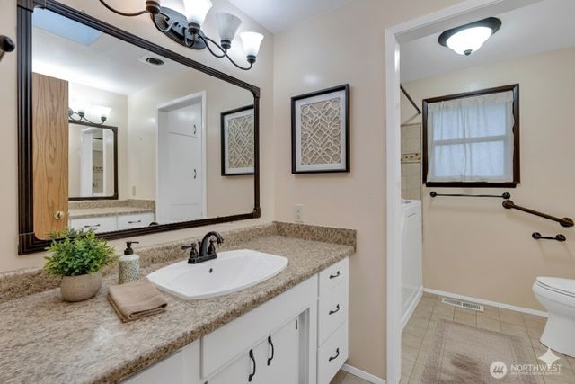 824 S 296th Place, Federal Way, WA 98003