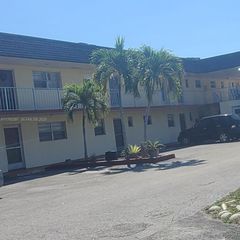 19305 NE 2 Avenue 2323, Miami, FL 33179