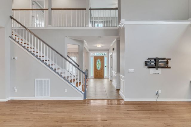 201 Dandridge Dr, Franklin, TN 37067