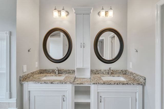 201 Dandridge Dr, Franklin, TN 37067