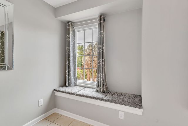 201 Dandridge Dr, Franklin, TN 37067