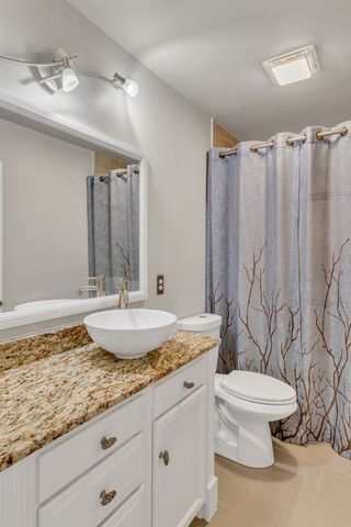 201 Dandridge Dr, Franklin, TN 37067