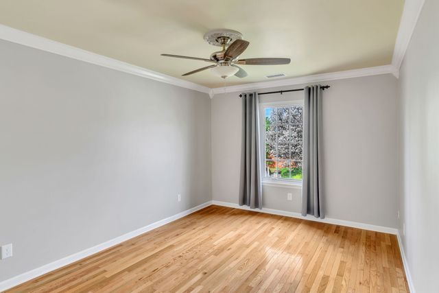 201 Dandridge Dr, Franklin, TN 37067