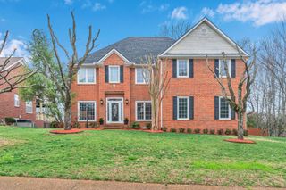 201 Dandridge Dr, Franklin, TN 37067