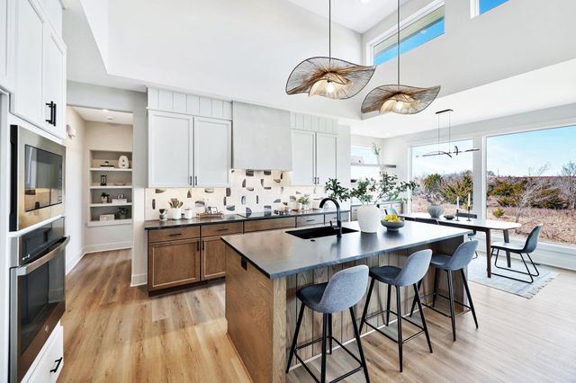 3247 N Bedford St, Wichita, KS 67226