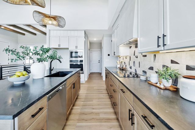 3247 N Bedford St, Wichita, KS 67226