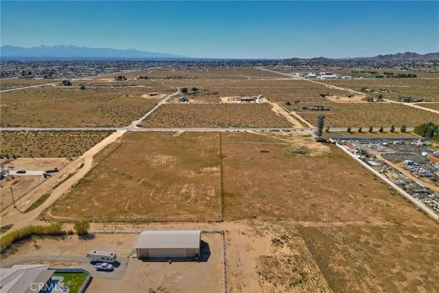 13915 Joshua, Apple Valley, CA 92307