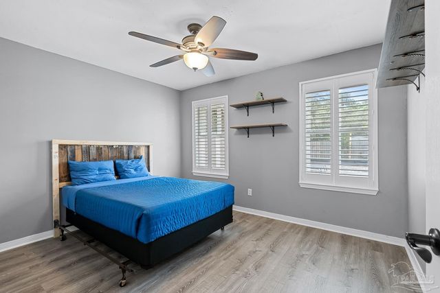 513 Sandy Oak Dr, Pensacola, FL 32506