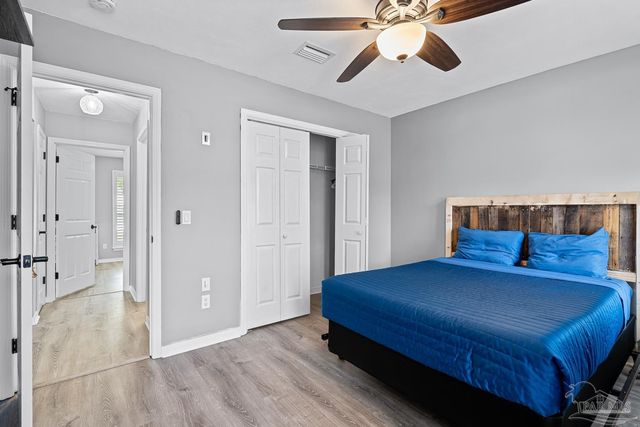 513 Sandy Oak Dr, Pensacola, FL 32506