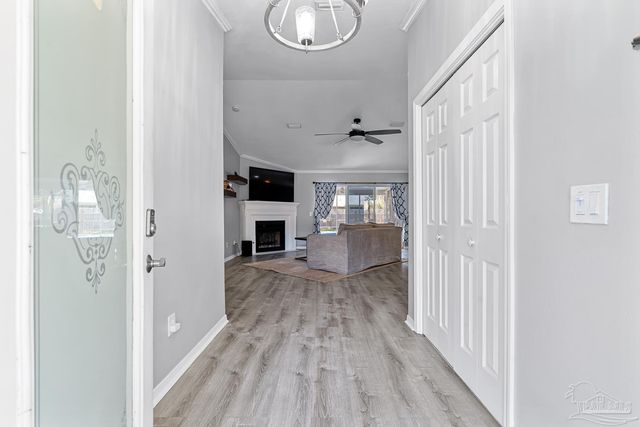 513 Sandy Oak Dr, Pensacola, FL 32506