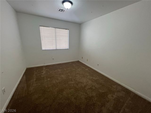 9448 Navy Blue Court, Las Vegas, NV 89117
