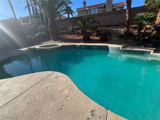 9448 Navy Blue Court, Las Vegas, NV 89117