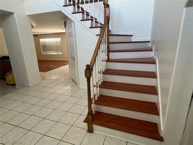 9448 Navy Blue Court, Las Vegas, NV 89117