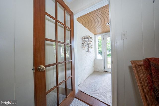 302 EARLES LN, Newtown Square, PA 19073