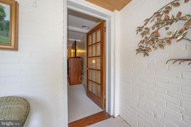 302 EARLES LN, Newtown Square, PA 19073