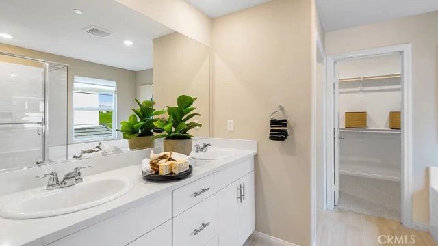 1723 Phantom Lane, Rialto, CA 92376
