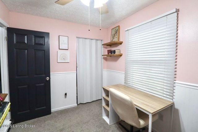 124 Texas Ave, Mt Washington, KY 40047