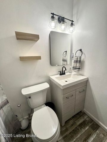 124 Texas Ave, Mt Washington, KY 40047