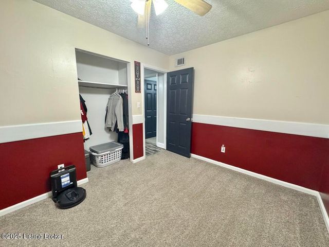 124 Texas Ave, Mt Washington, KY 40047