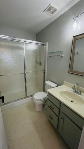 422 Breezewood Court, Ludlow, KY 41016