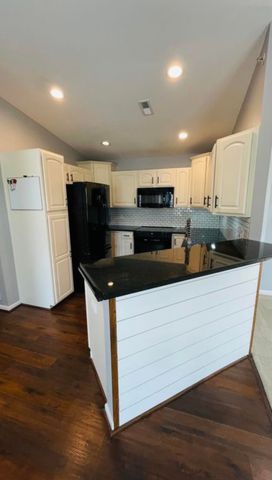 422 Breezewood Court, Ludlow, KY 41016