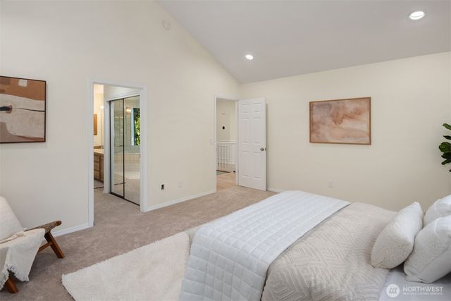 2815 NW Pine Cone Drive, Issaquah, WA 98027