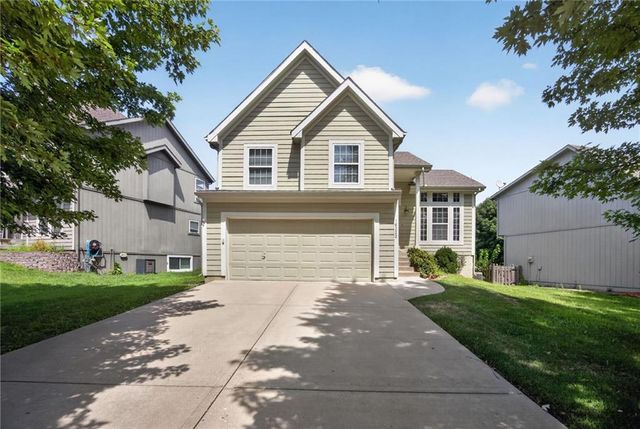 16222 W 157th Terrace, Olathe, KS 66062