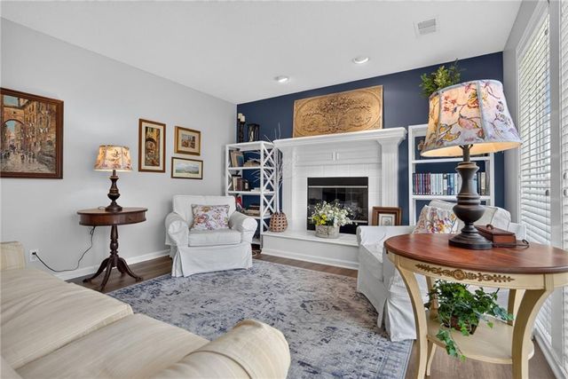 16222 W 157th Terrace, Olathe, KS 66062
