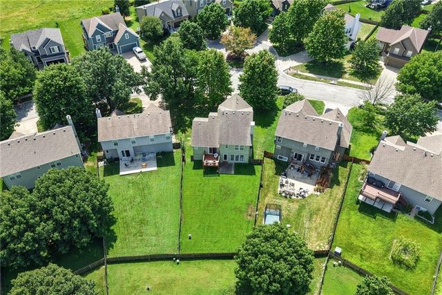 16222 W 157th Terrace, Olathe, KS 66062
