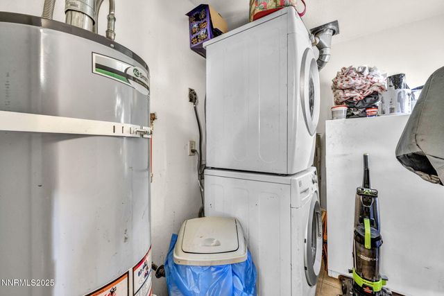 687 Douglas Street, Fallon, NV 89406