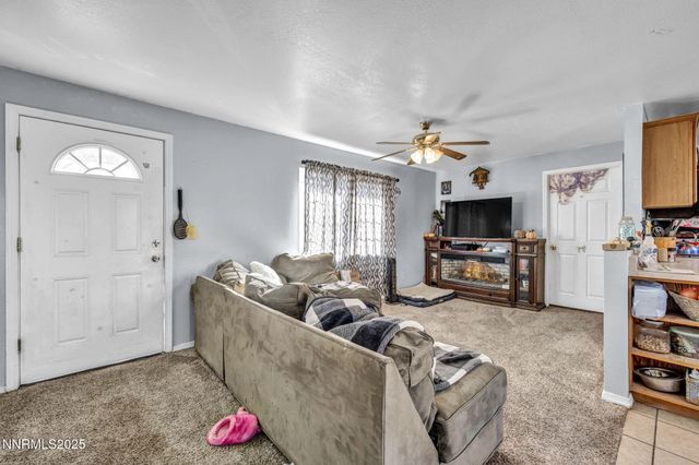 687 Douglas Street, Fallon, NV 89406