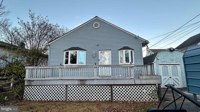 2032 KURTZ AVE, Pasadena, MD 21122