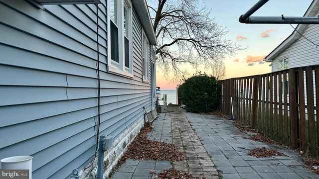 2032 KURTZ AVE, Pasadena, MD 21122