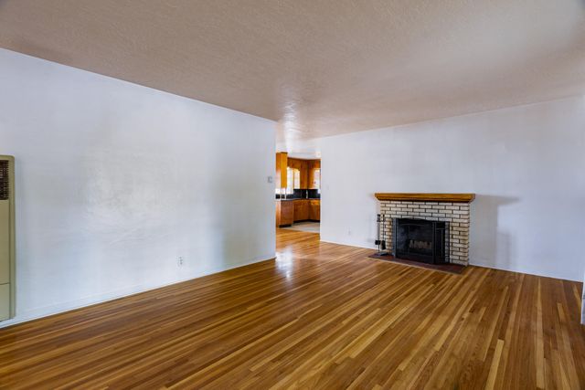2801 Alvarado Drive NE, Albuquerque, NM 87110