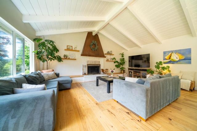 423 Nelson Rd., Scotts Valley, CA 95066