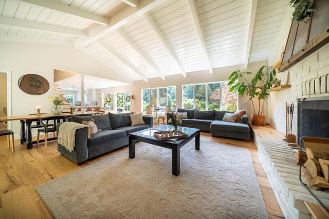 423 Nelson Rd., Scotts Valley, CA 95066