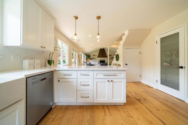 423 Nelson Rd., Scotts Valley, CA 95066