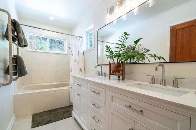 423 Nelson Rd., Scotts Valley, CA 95066