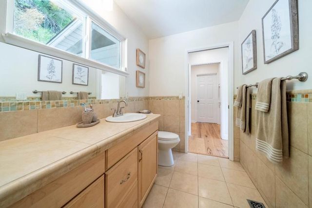 423 Nelson Rd., Scotts Valley, CA 95066