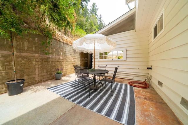 423 Nelson Rd., Scotts Valley, CA 95066